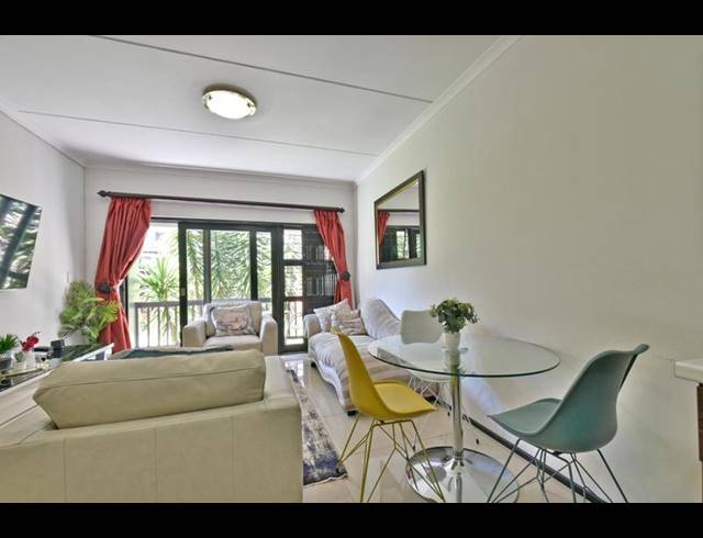 3 BEDROOM TOWNHOUSE FOR SALE IN OAKDENE